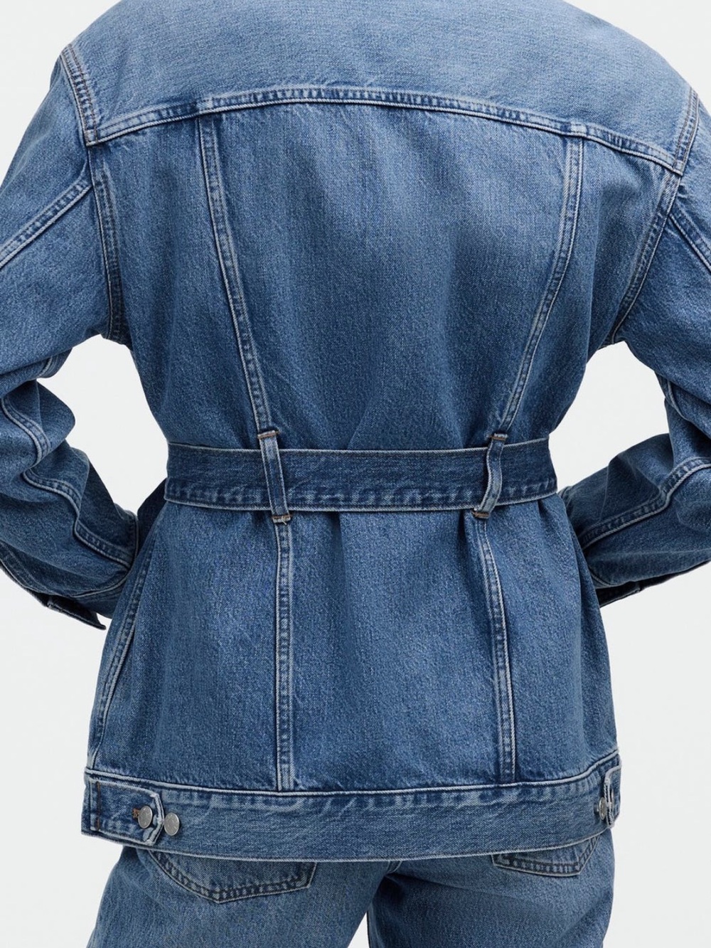 Madewell Belted Oversized Trucker Jean Jacket - Medium - Reston Wash - Picture 2 of 7
